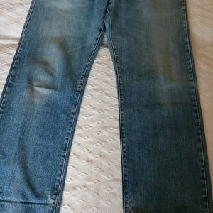 Jean n 6 : Taille 46 supposée 