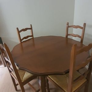 Table et chaise bois