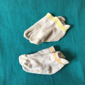 2 paires de chaussettes bébé 17-19, 0-6 mois