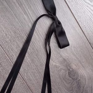 Barrette noeud noir  (svp lire l'annonce)