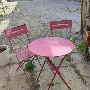 Table et chaises de jardin 