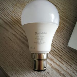 Ampoule LED 10W 1055 lm