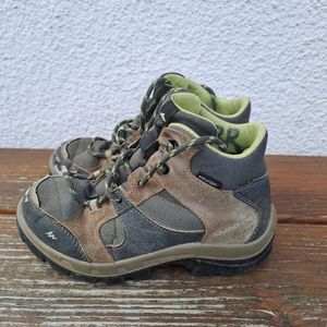 Chaussures de randonnée taille 33