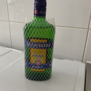 Alcool Becherovka 