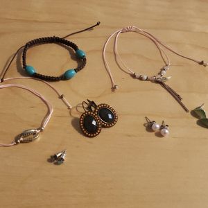 Bjioux - bracelets et boucles d'oreilles 