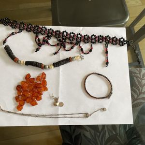 Lot bijoux cassés pour récupération perles