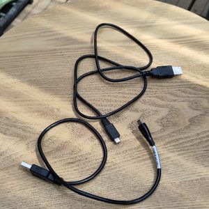 2 cables USB > USB type B 