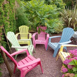 Lot 6 chaises de jardin colorées 