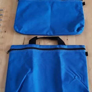 2 sacoches bleues souples