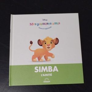 Livre Simba Disney Très Bon État 