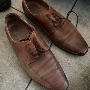 Chaussures Bata 42