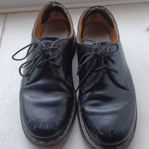 Chaussures Dr Martens taille 39 basses 