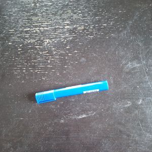 Crayon bleu