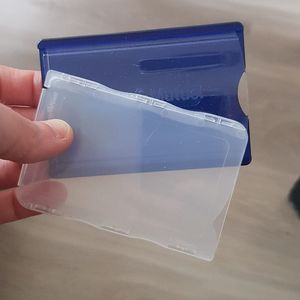 Porte cartes plastique