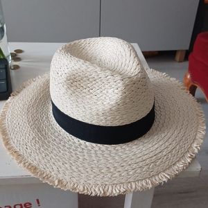Chapeau type Panama