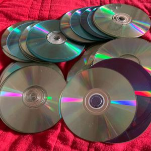💿 Pleins de CD usagés pour ….   Urgent ‼️ 