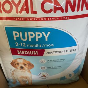 Sac de nourriture royal canin pour CHIOT