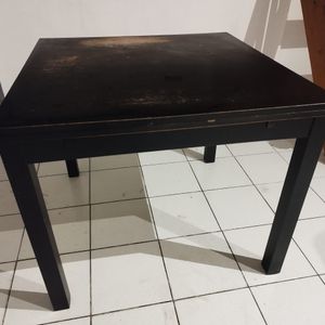 Table noire ikea