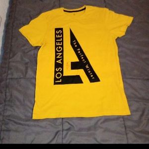 T-shirt taille 14 ans 