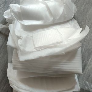 Papier mousse pour protéger vaisselle 