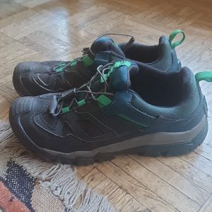 Chaussures de randonnée 37