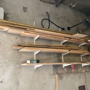 Planches en bois diverses