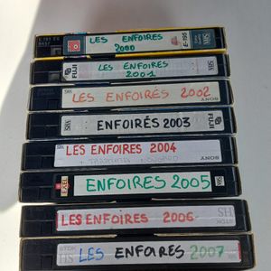 Lot 8 cassettes video