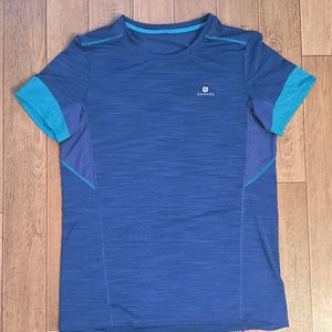 T-shirt sport fitness Taille L(LIRE ANNONCE SVP) 