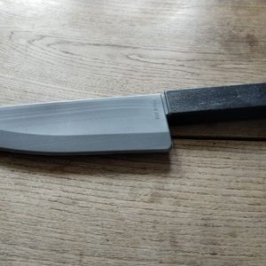 Couteau en plastique