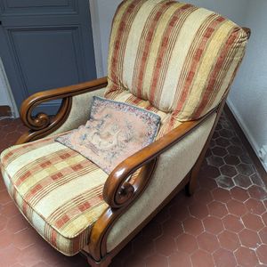 Fauteuil style ancien