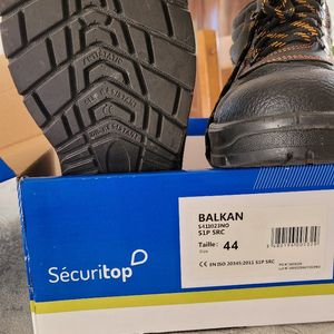 Chaussures de sécurité neuves