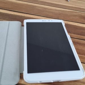 Tablette LG gpad 8.3