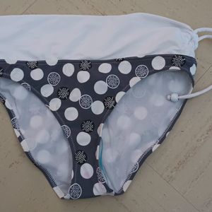 Bas de maillot de bain 40 Neuf .