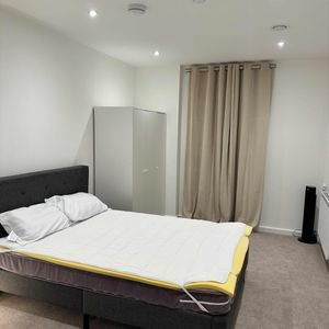 Double bed with mattress 