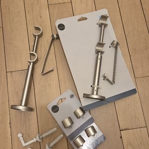 Petit matériel pour tringles à rideaux