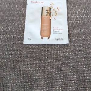 Échantillon fond de teint 