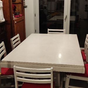 Table + 6 chaises