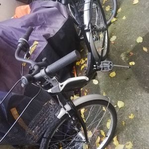Donne vélo 26 pouces à retaper/réviser 