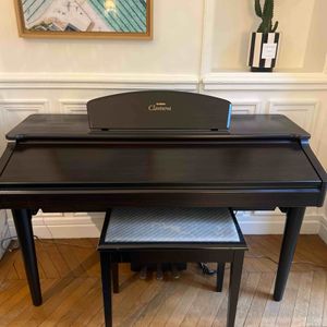 Piano Yamaha Clavinova 