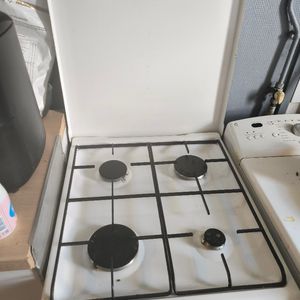 Donne cuisinière Brandt 