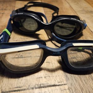 Lunettes de piscine