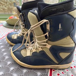 Chaussures de snowboard en 43
