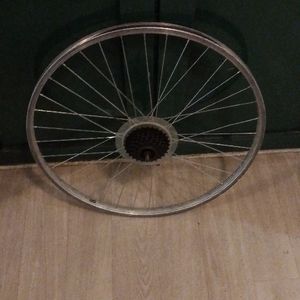 Roue arrière vélo 26 pouces 