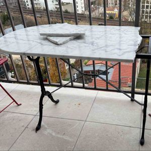 Table en marbre 