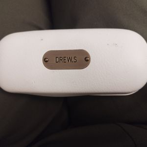 Boîte à lunettes neuve ✨