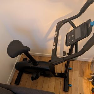 Vélo d'appartement decathlon