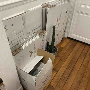 Donne cartons déménagement 