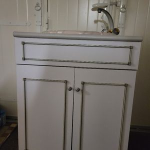 Meuble et vasque lave main à relooker