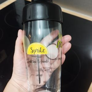 Shaker pour cocktails