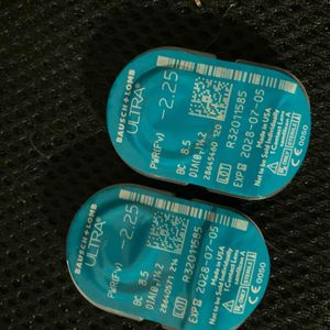 Lentilles de contact mensuelle